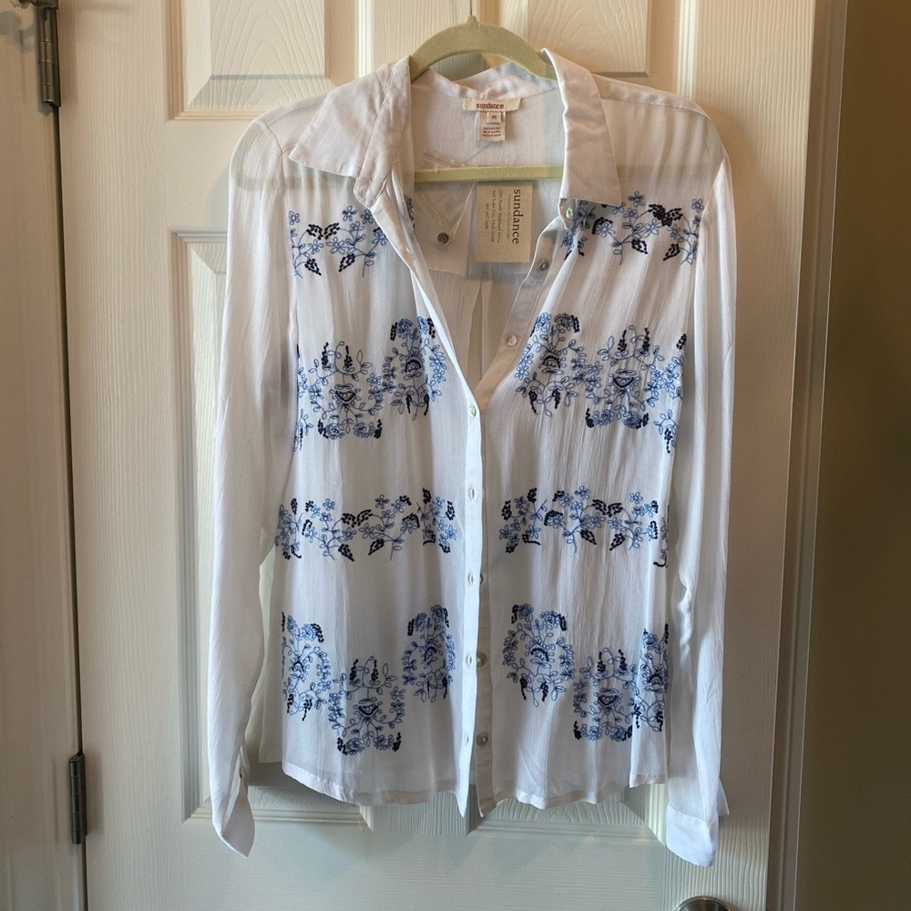 Sundance Novella Embroidered Top New with Tags sz Med